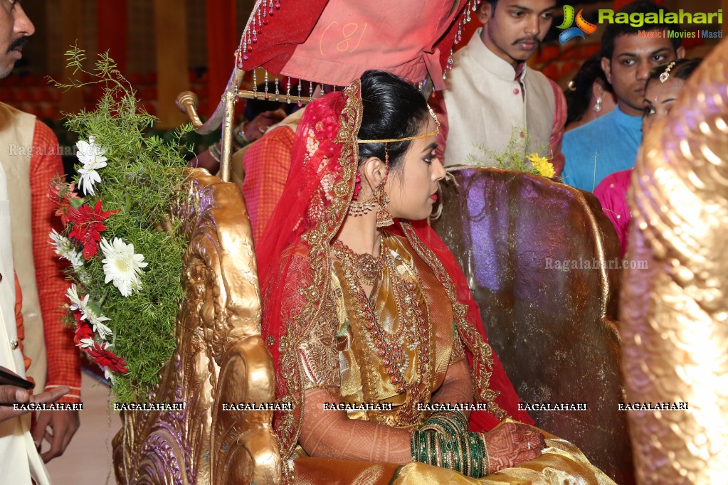 Bandaru Dattatreya Daughter Vijaya Laxmi Weds Jignesh Reddy at Gachibowli Stadium, Hyderabad