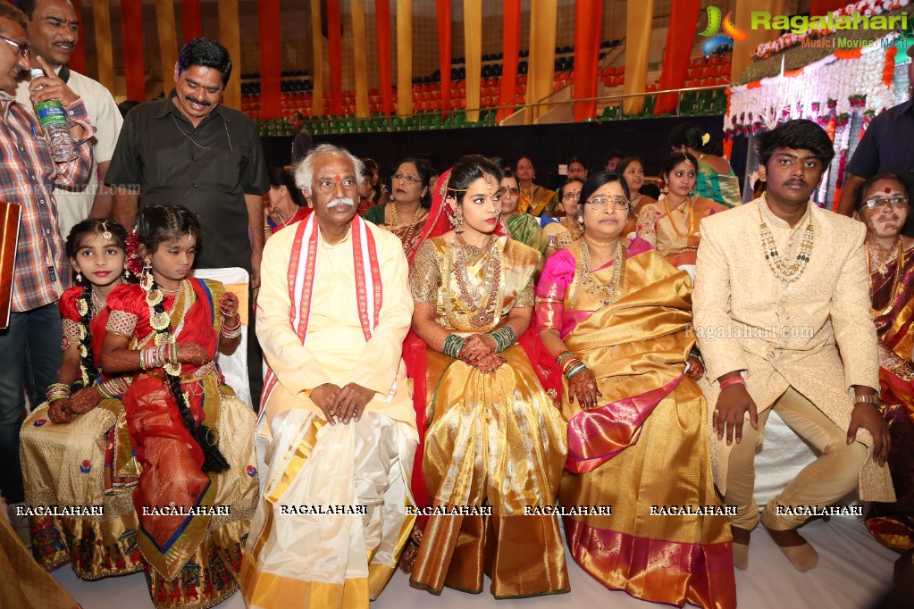 Bandaru Dattatreya Daughter Vijaya Laxmi Weds Jignesh Reddy at Gachibowli Stadium, Hyderabad