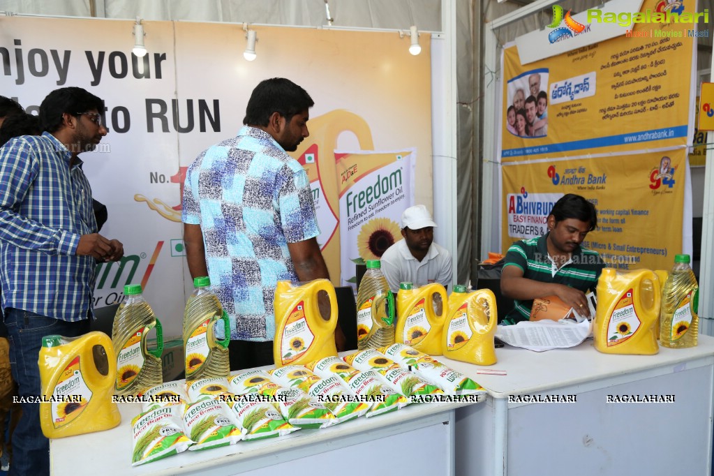 Hyderabad 10K Foundation's Health and Fitness Expo at People’s Plaza