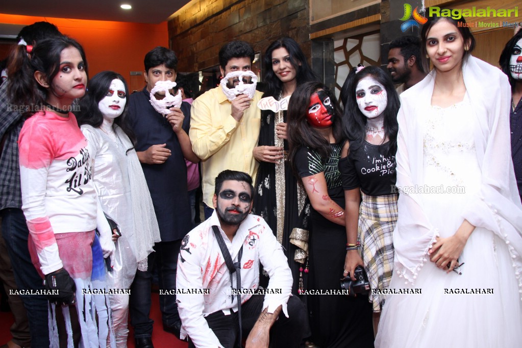 Halloween Party 2016 at Lakhotia Institute of Design