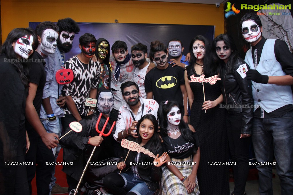 Halloween Party 2016 at Lakhotia Institute of Design