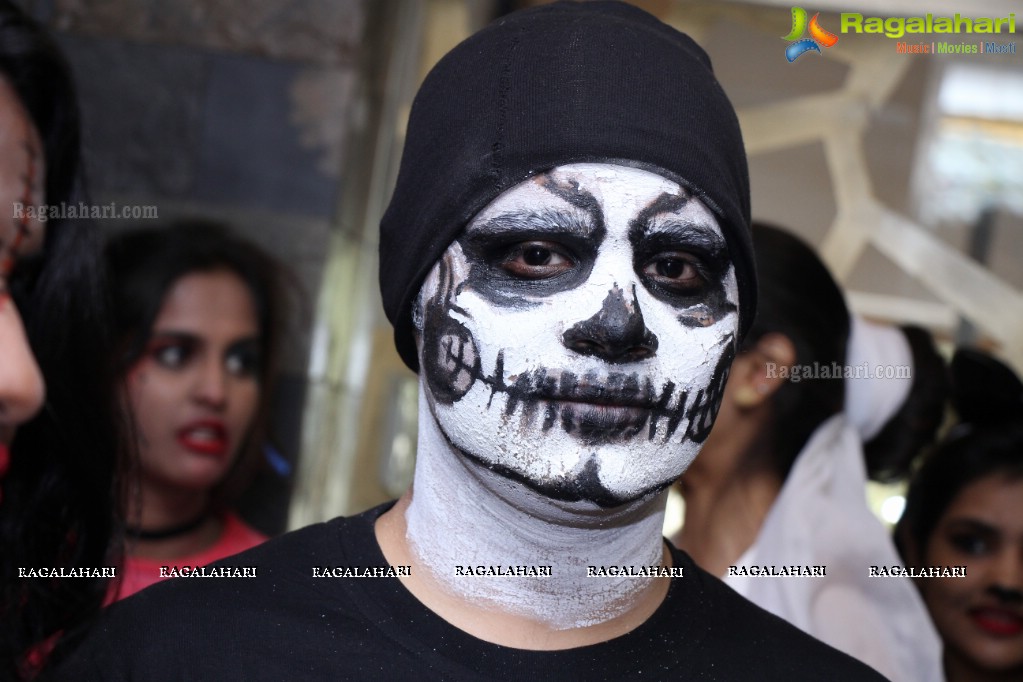 Halloween Party 2016 at Lakhotia Institute of Design