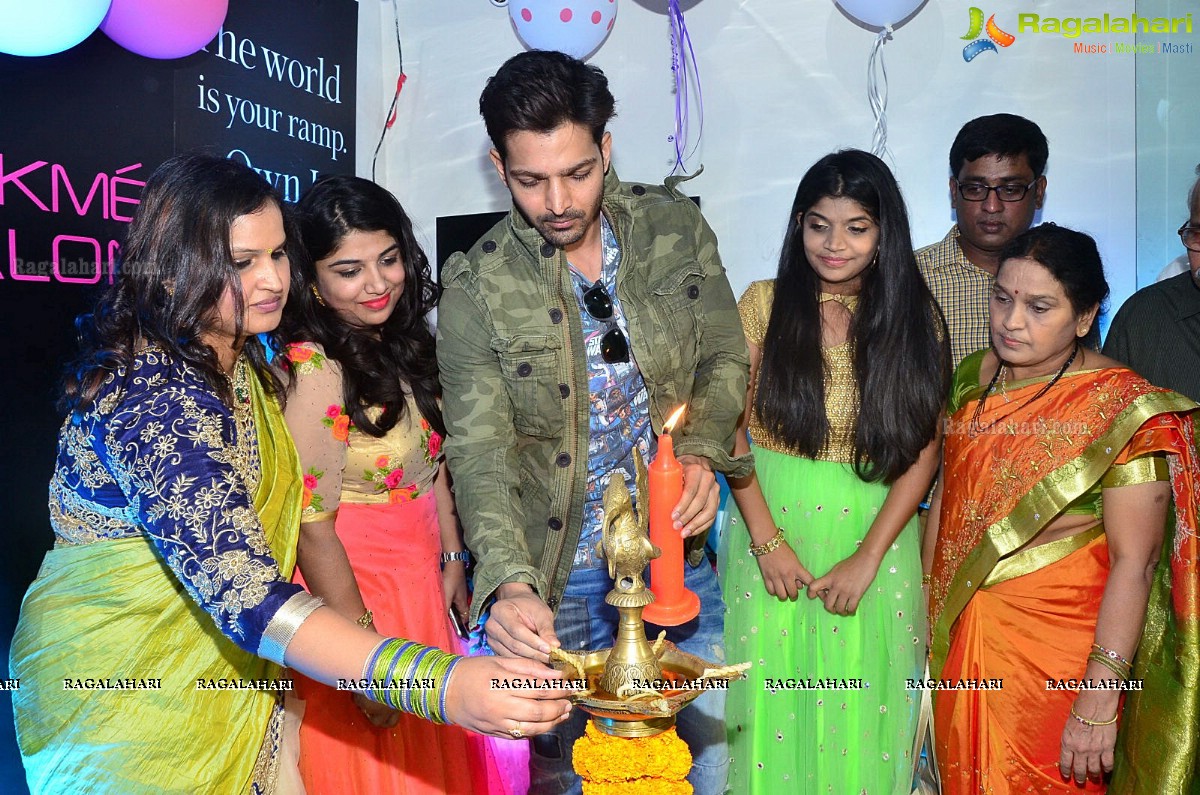 Harshvardhan Rane Inaugurates Lakme Salon at Mehdipatnam