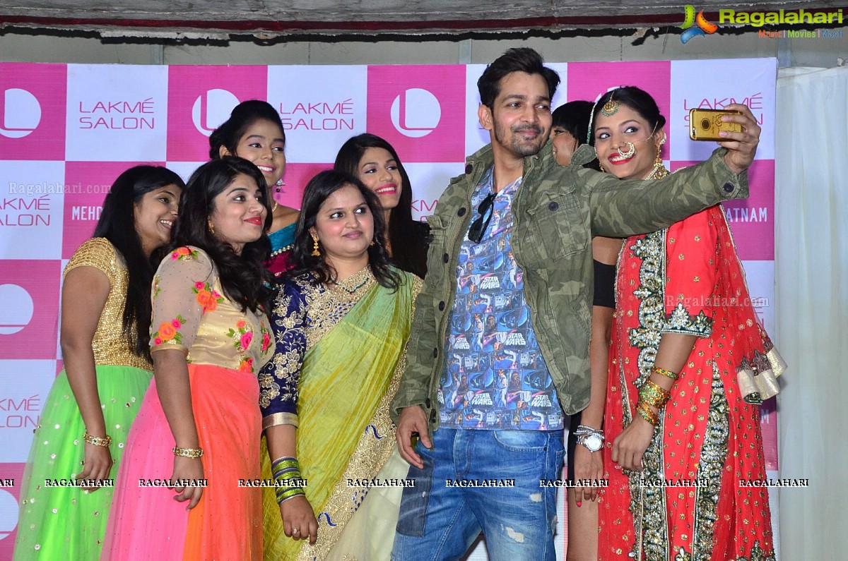 Harshvardhan Rane Inaugurates Lakme Salon at Mehdipatnam