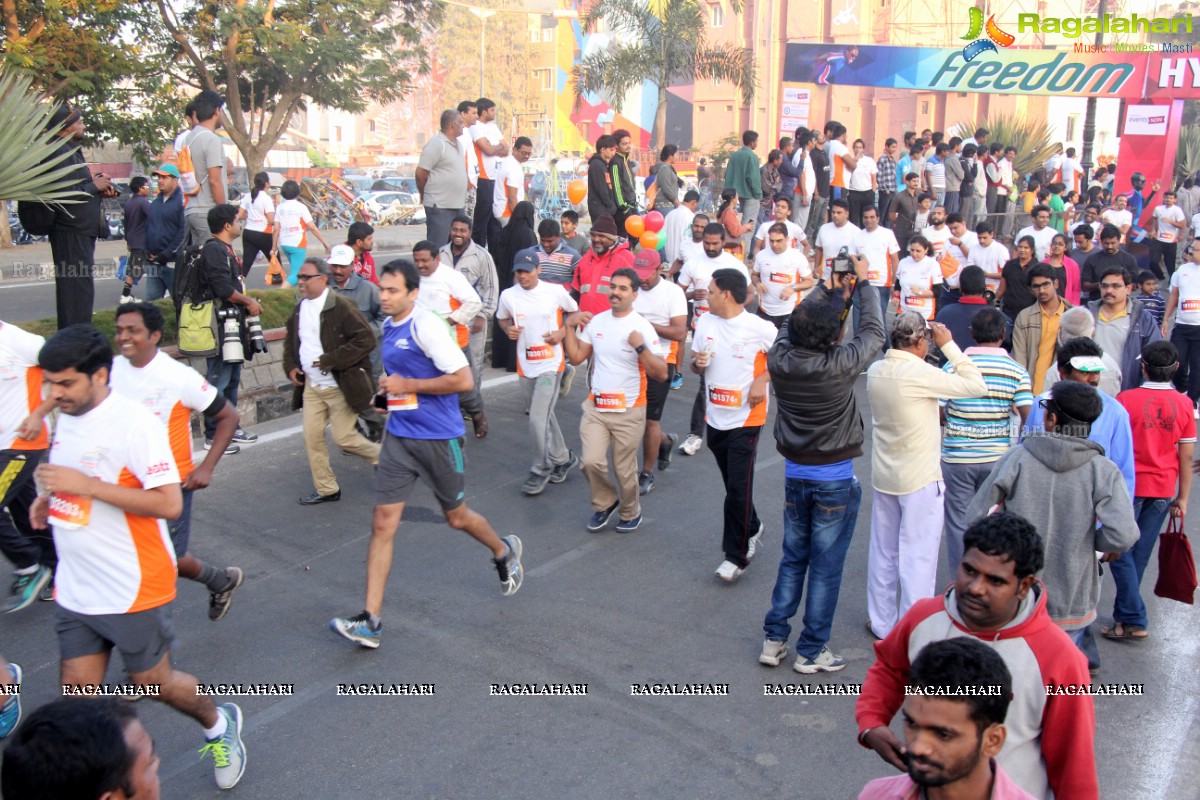 Freedom 10K Run 2016 by Hyderabad 10K Run Foundation