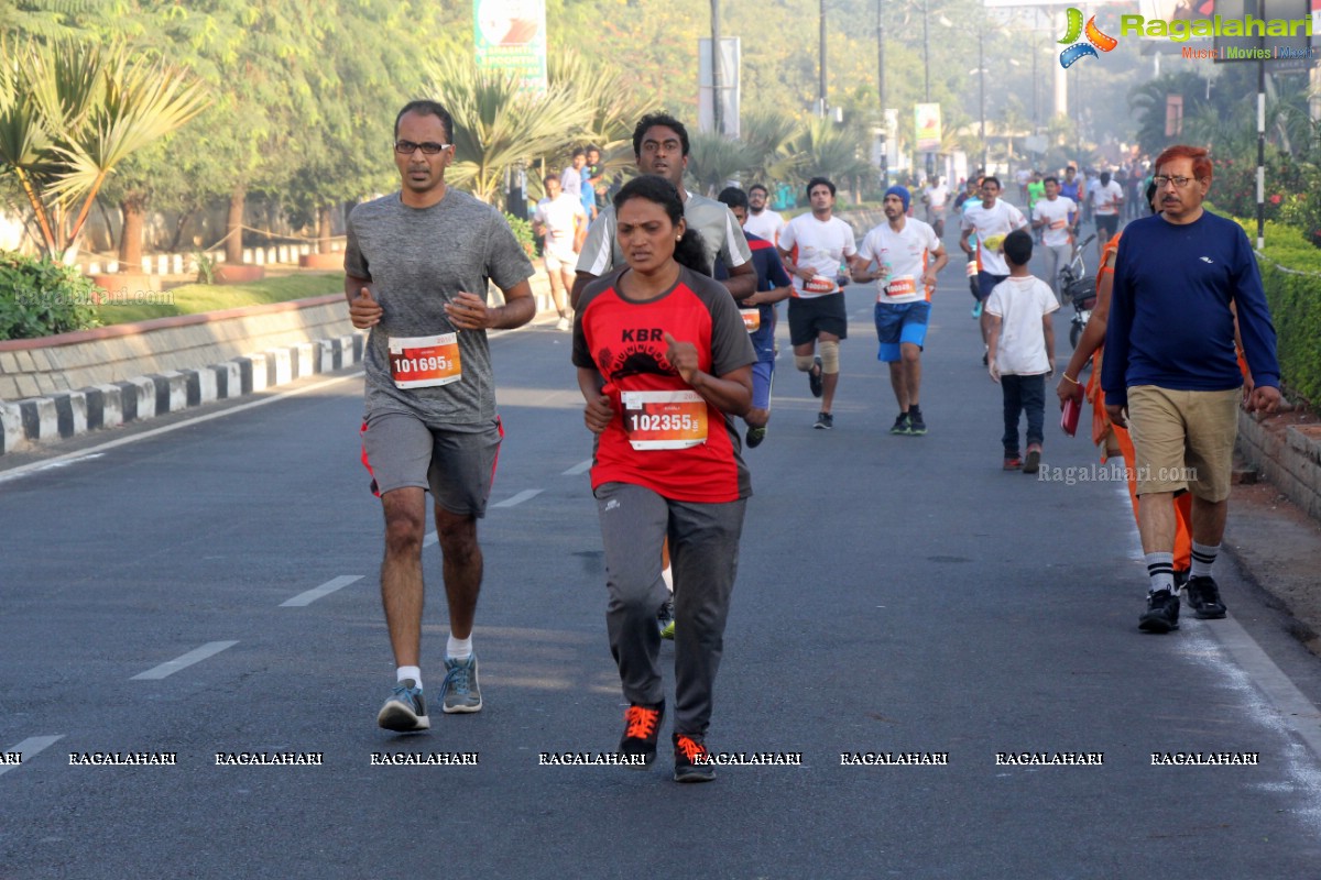 Freedom 10K Run 2016 by Hyderabad 10K Run Foundation