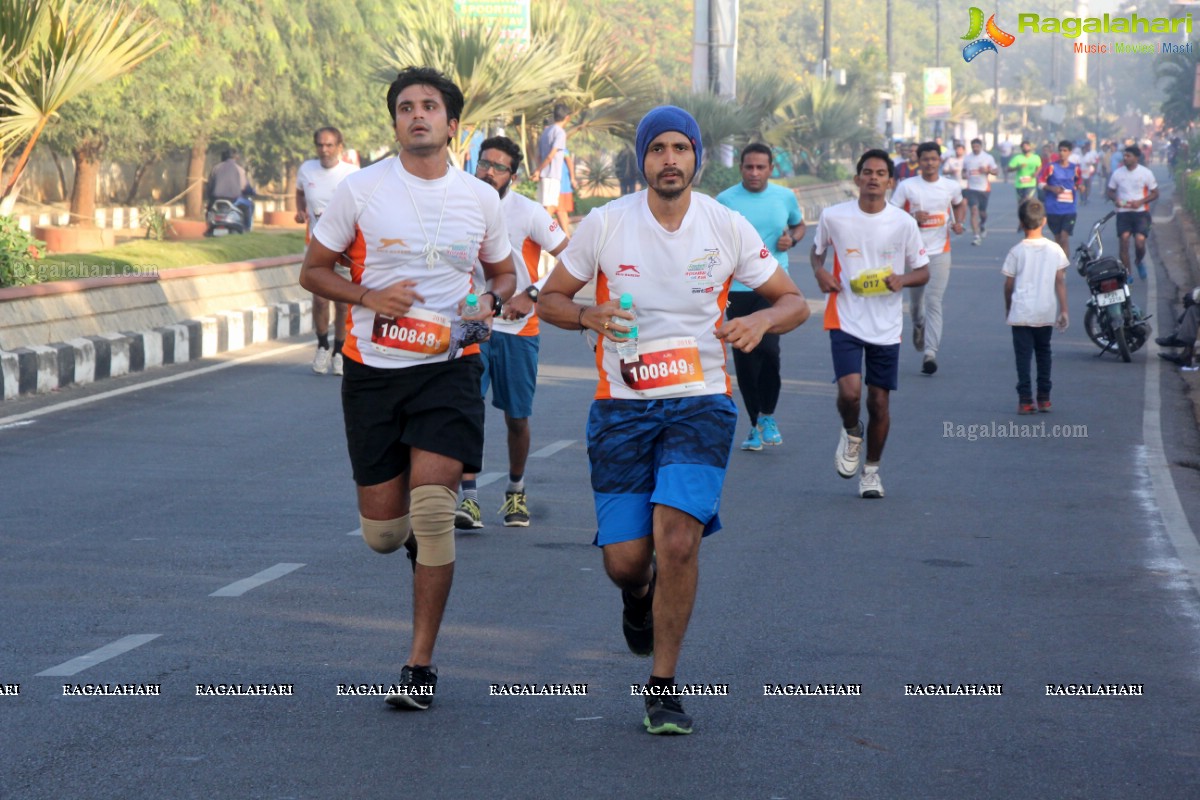 Freedom 10K Run 2016 by Hyderabad 10K Run Foundation