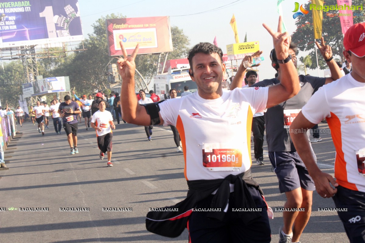 Freedom 10K Run 2016 by Hyderabad 10K Run Foundation