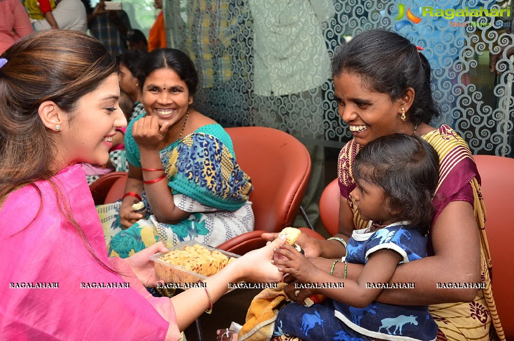 Mehreen Kaur Pirzada Birthday Celebrations with Cancer affected patients at Apollo Hospitals, Hyderabad