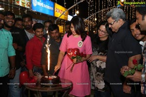 Raashi Khanna Birthday