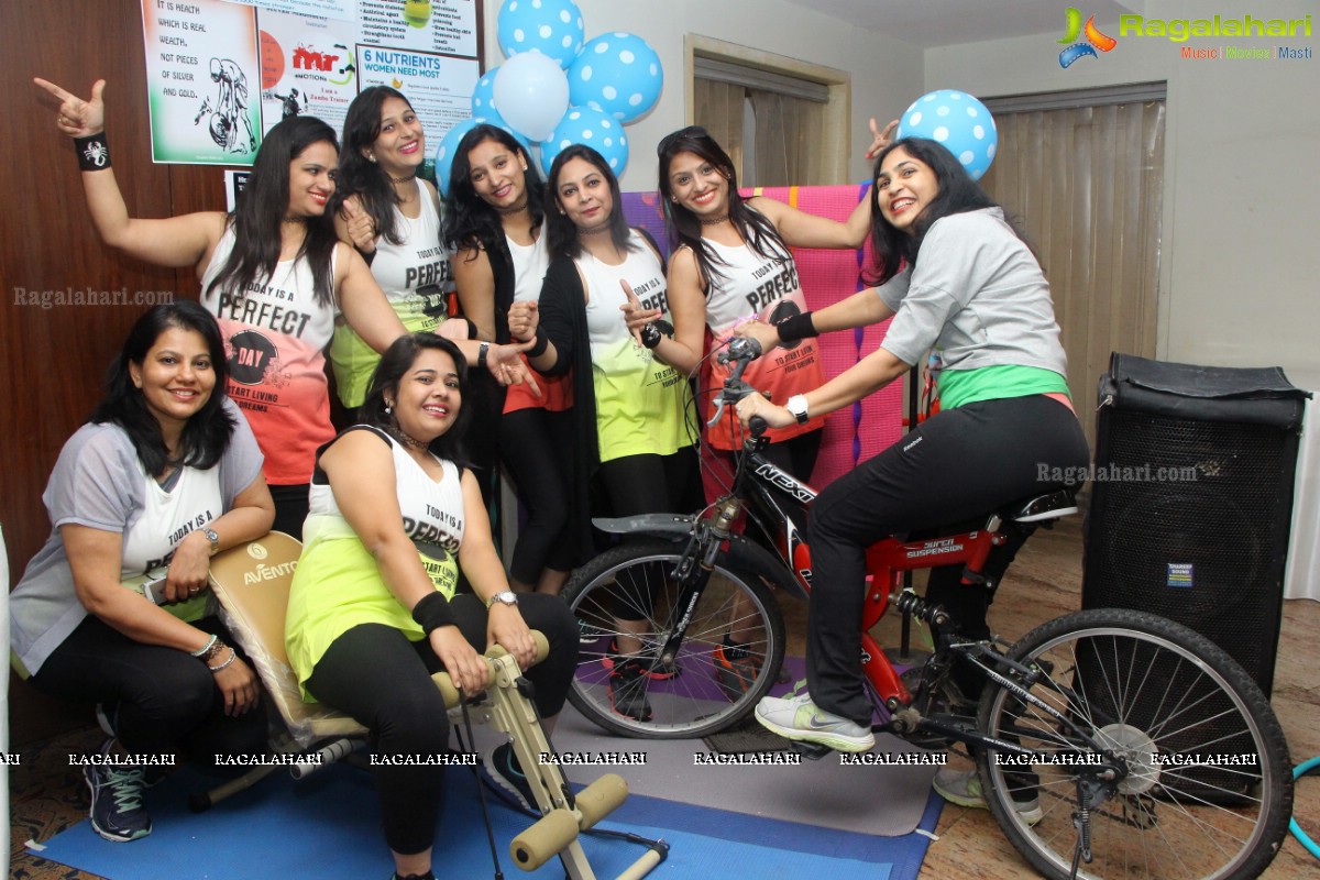 Zumba Event by Samanvay Ladies Club at A La Liberty