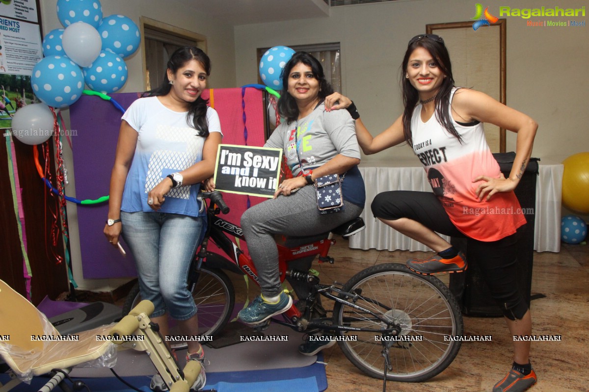 Zumba Event by Samanvay Ladies Club at A La Liberty