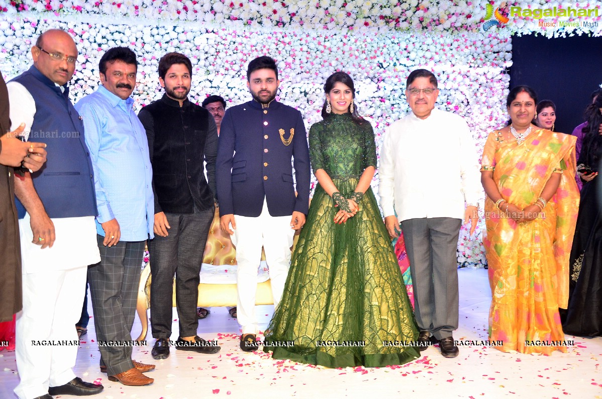 Grand Wedding Reception of Swathi (Daughter of Talasani Srinivas Yadav)-Ravi Kumar, Novotel, Hitech City