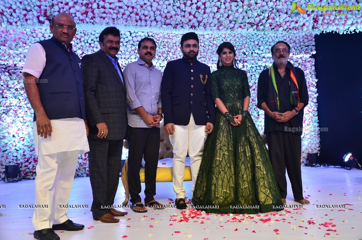 Grand Wedding Reception of Swathi (Daughter of Talasani Srinivas Yadav)-Ravi Kumar, Novotel, Hitech City