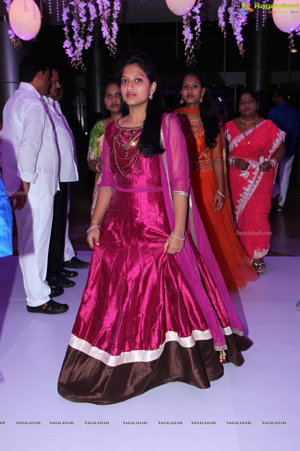 Grand Wedding Reception of Swathi (Daughter of Talasani Srinivas Yadav)-Ravi Kumar, Novotel, Hitech City