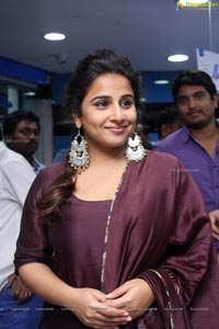 Vidya Balan Daewoo Yes Mart