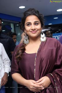 Vidya Balan Daewoo Yes Mart