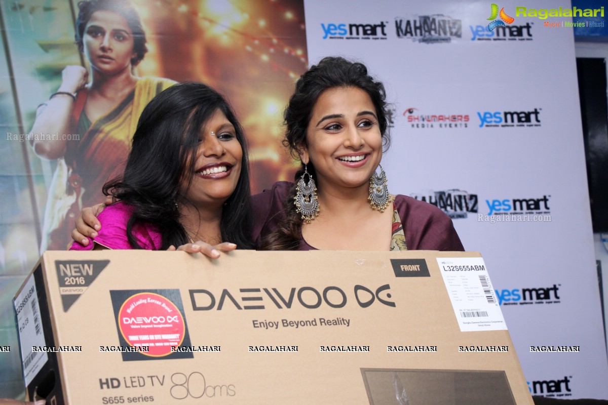 Vidya Balan launches Daewoo Brand at Yes Mart, Madhapur, Hyderabad