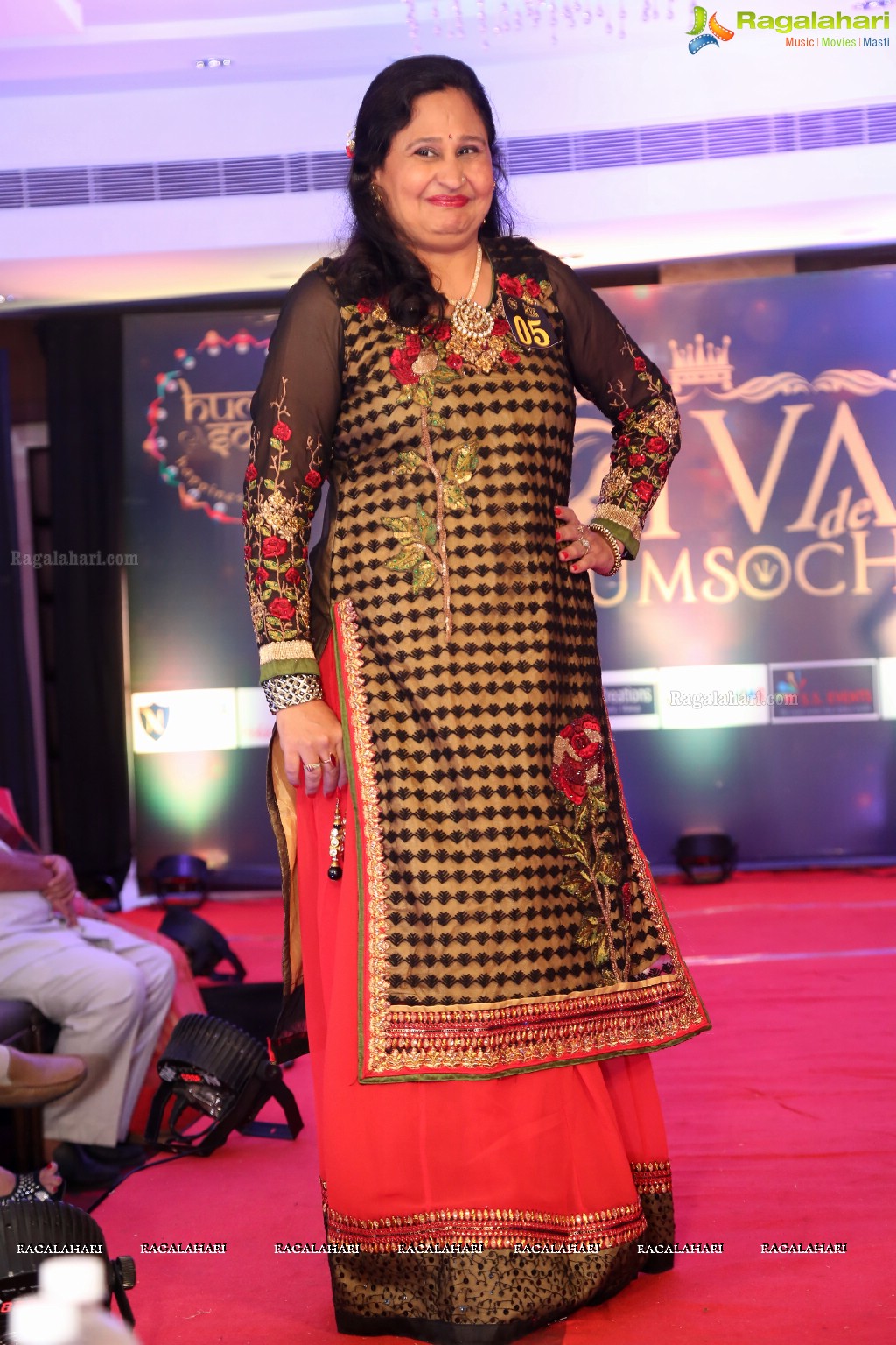 Hum Soch Ladies Organization Fashion Show at RNB Select Hotel, Hyderabad