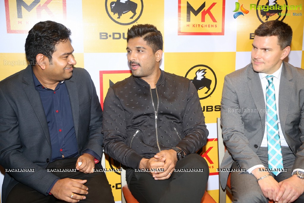 Allu Arjun launches B-Dubs in Hyderabad