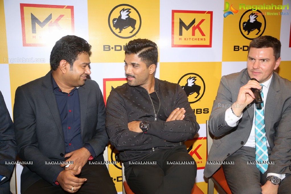 Allu Arjun launches B-Dubs in Hyderabad