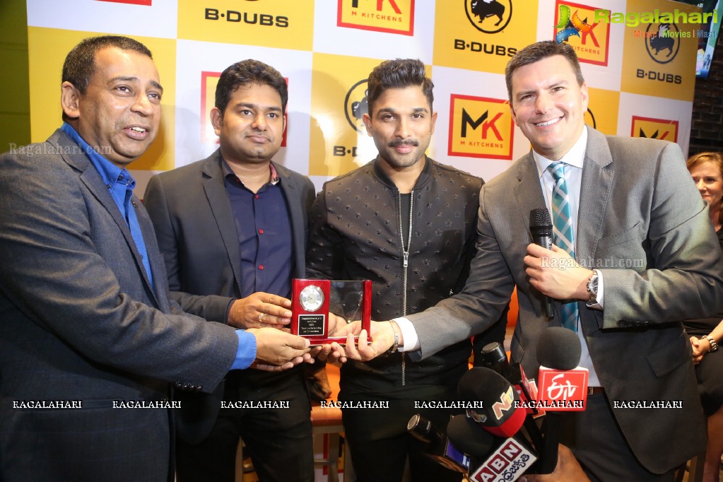 Allu Arjun launches B-Dubs in Hyderabad