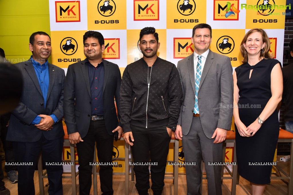 Allu Arjun launches B-Dubs in Hyderabad