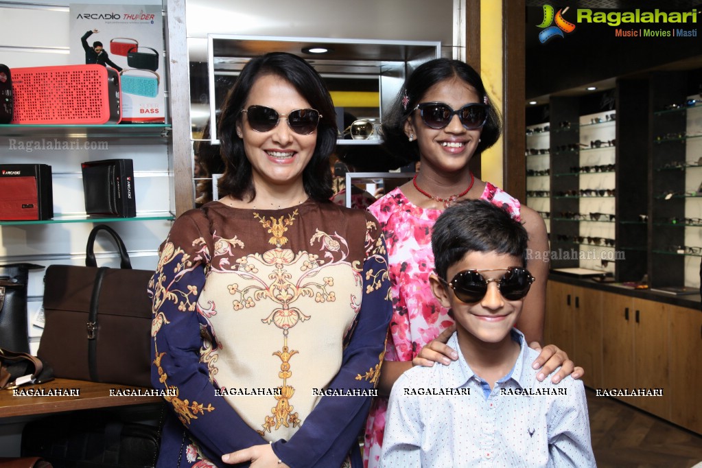 Amala Akkineni launches Lawrence And Mayo Opticals, Hyderabad