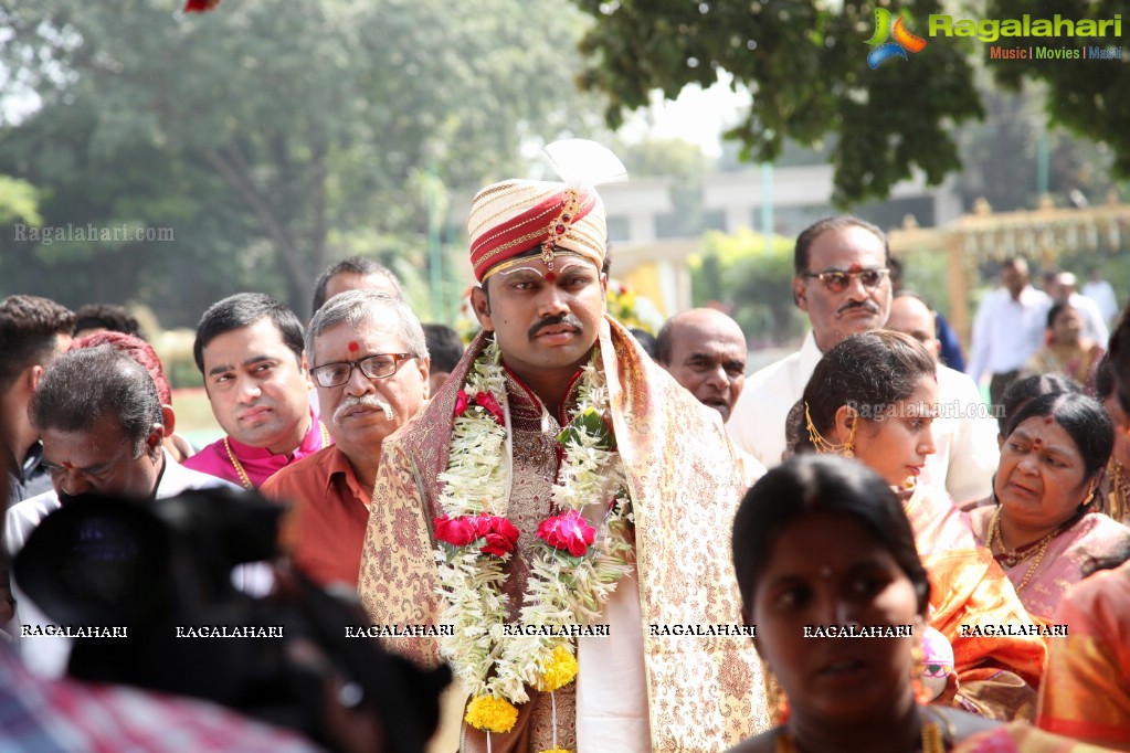 Grand Wedding of Anitha with Ravishwar Goud at Jewel Garden, Sikh Village, Secunderabad