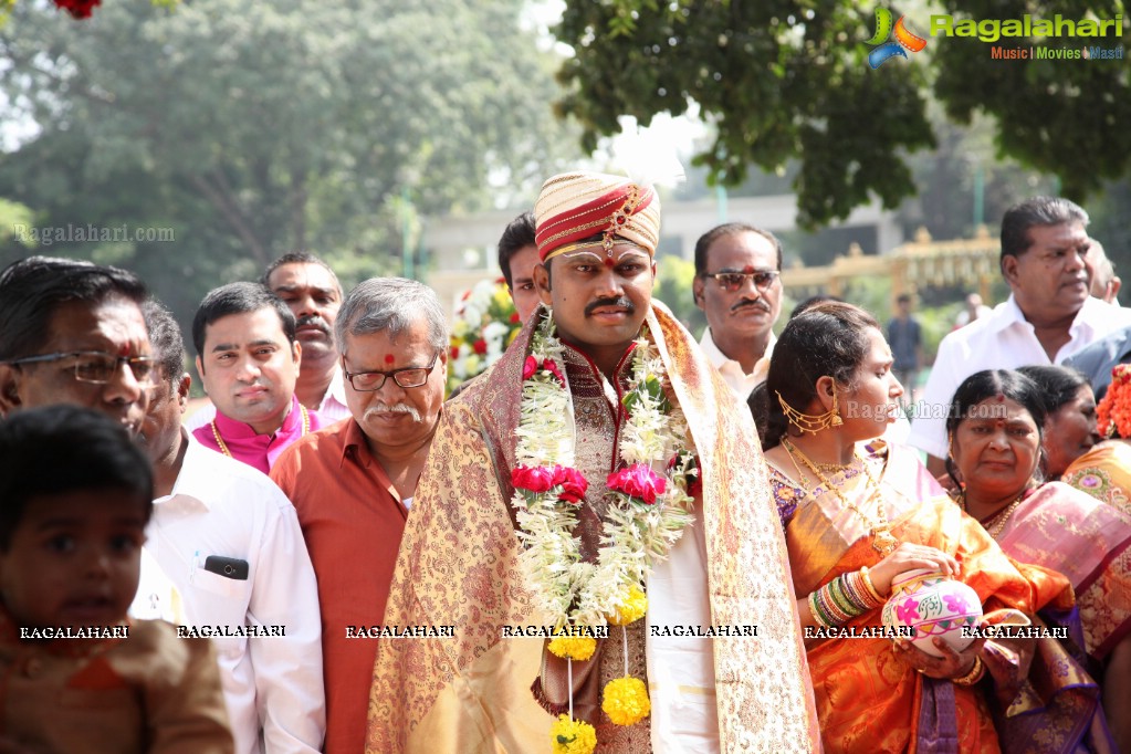 Grand Wedding of Anitha with Ravishwar Goud at Jewel Garden, Sikh Village, Secunderabad