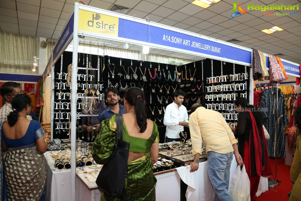 Anusmriti Sarkar inaugurates D'sire Exhibition at N Convention