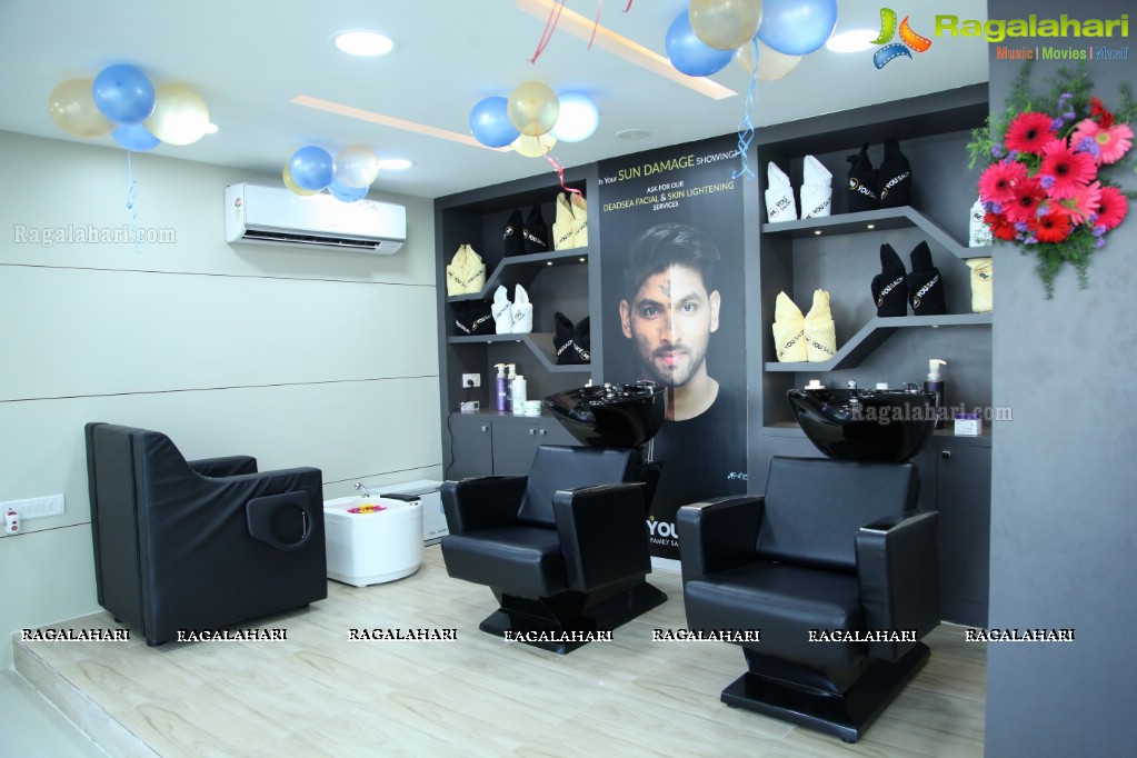 Rashmi Gautam launches Be You Unisex Salon and Dental Studio, AS Rao Nagar, Hyderabad