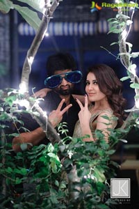 Raashi Khanna Birthday