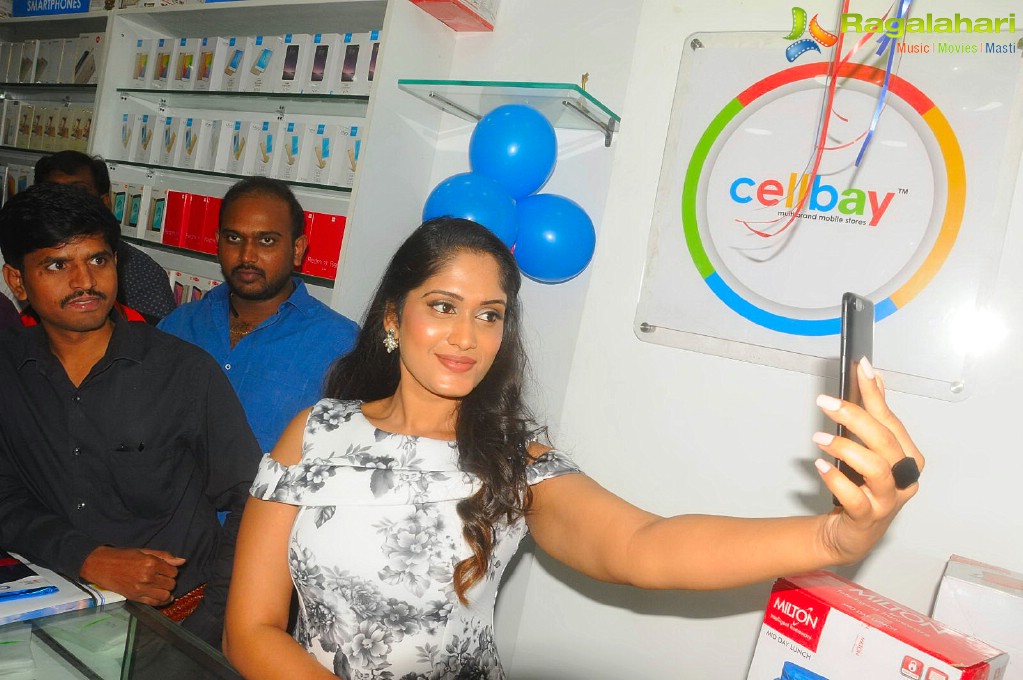 Grand Launch of 58th Cellbay at Sadasivpet by Soumya Venugopal