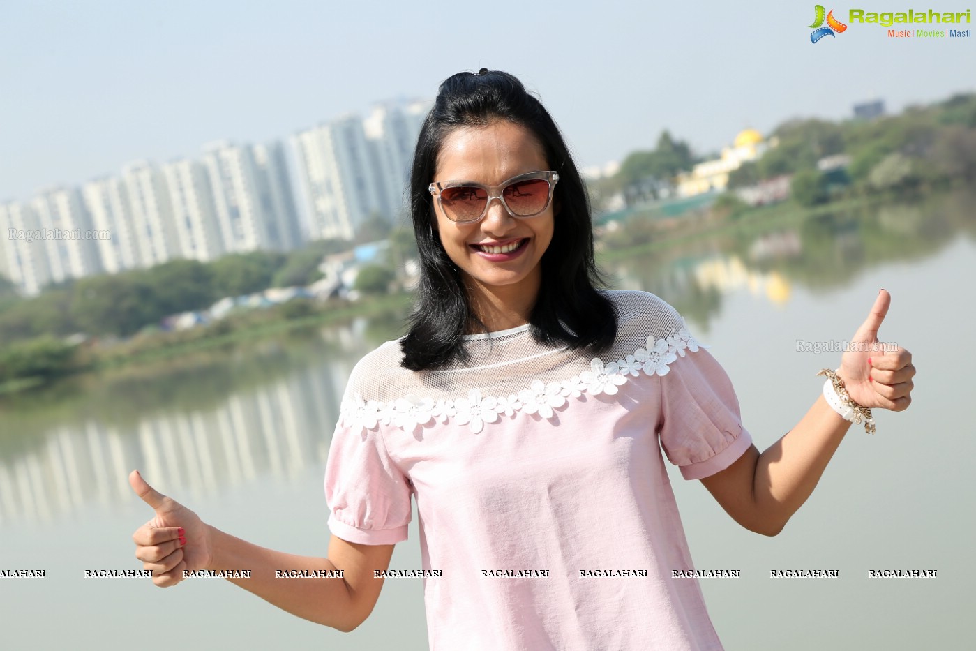 DJ Paroma at Cognisense Media NYE 2018 Press Meet