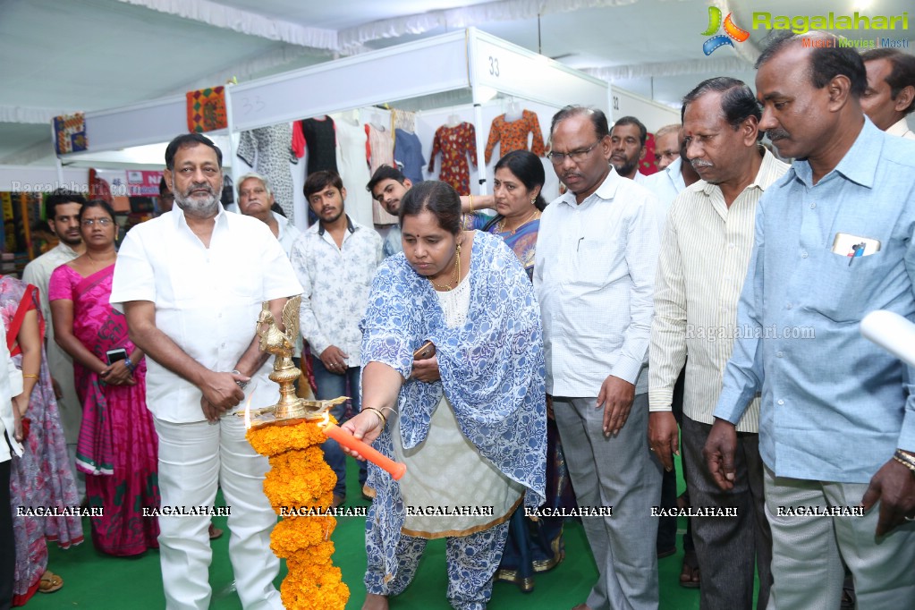 Golkonda Handlooms Exhibition at LB Nagar