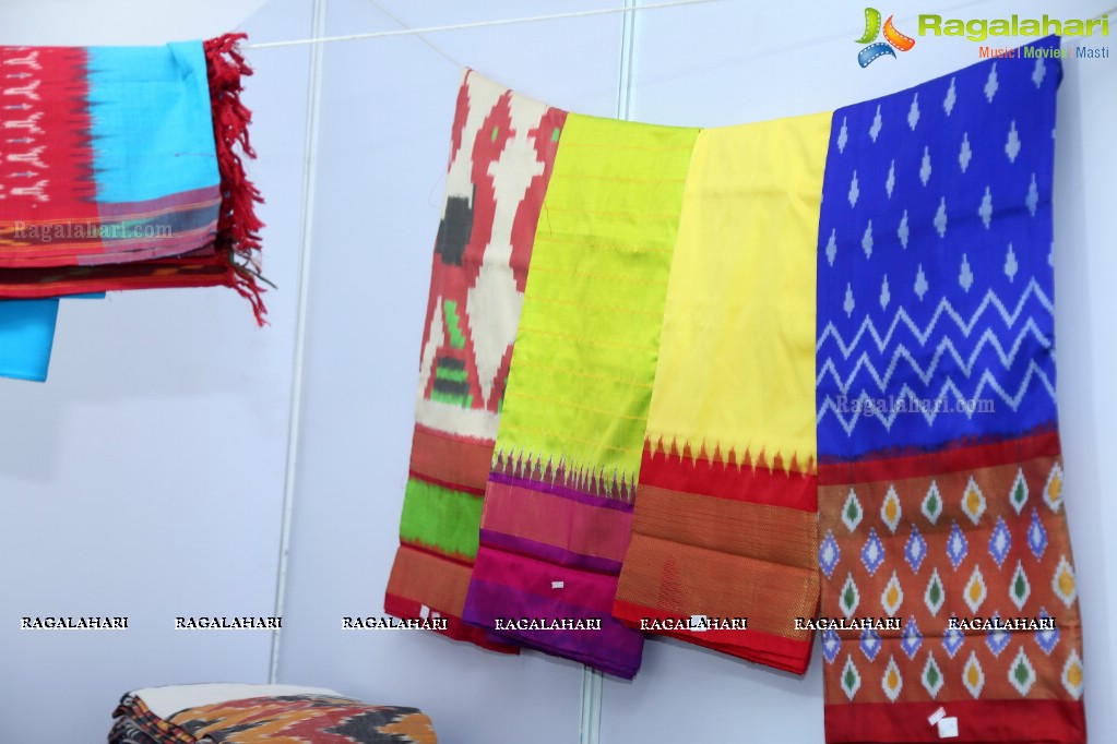 Golkonda Handlooms Exhibition at LB Nagar