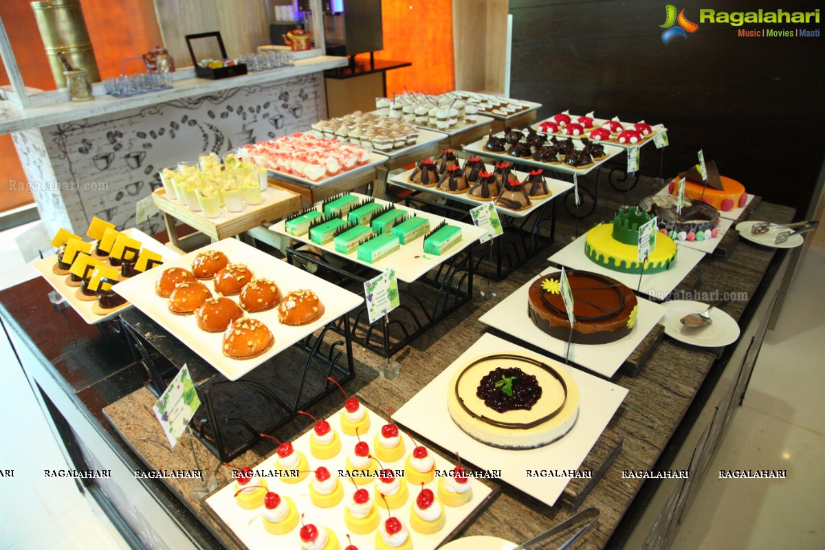 Grape Stomping and Cake Mixing Brunch 2017 at Novotel Hyderabad Airport