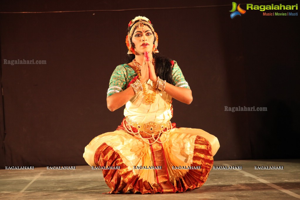 Kuchipudi Dance Performance by Haleem Khan at Agaaz-e-Baatcheet Program