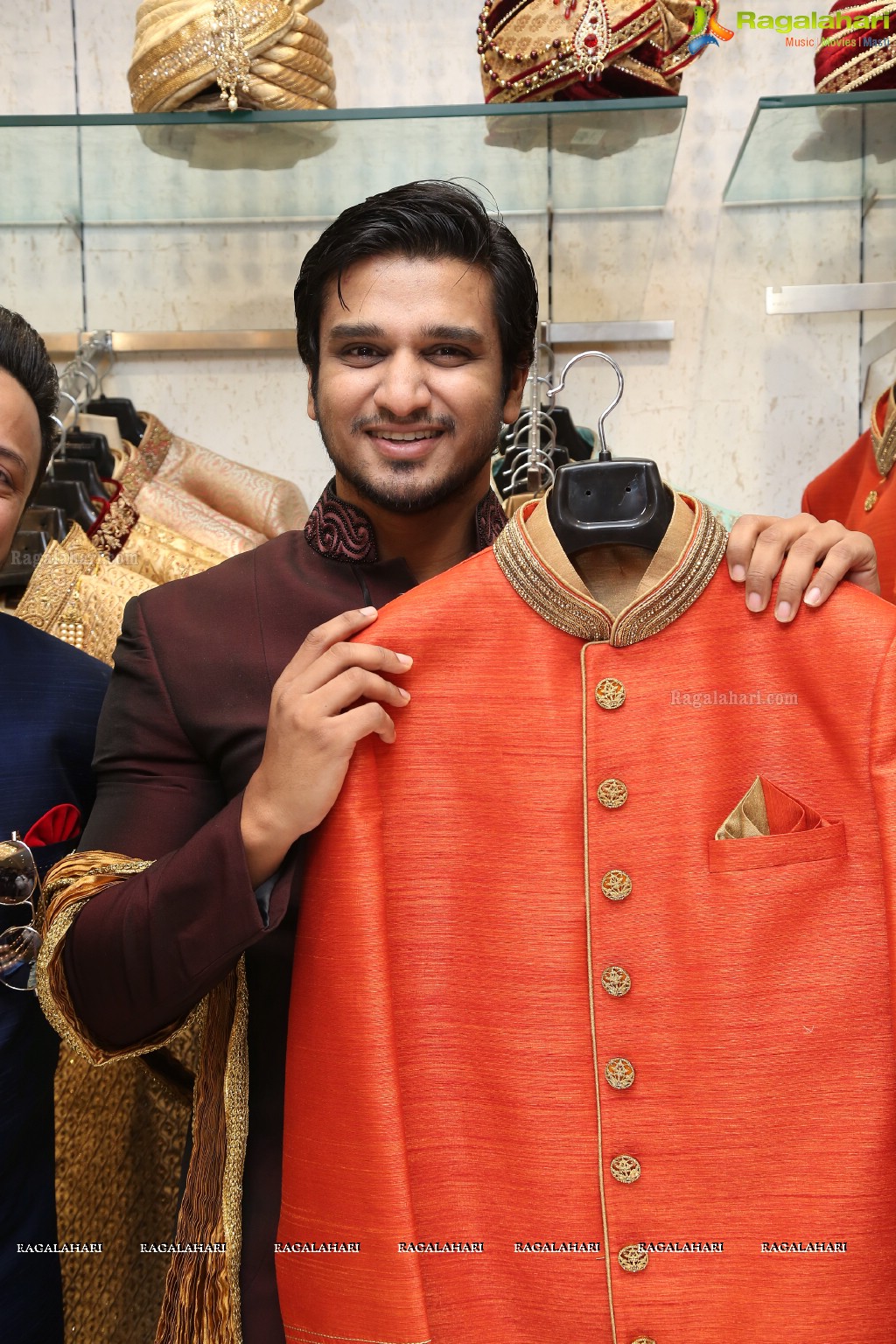 Nikhil inagurates Jahanpanah Secunderabad Store