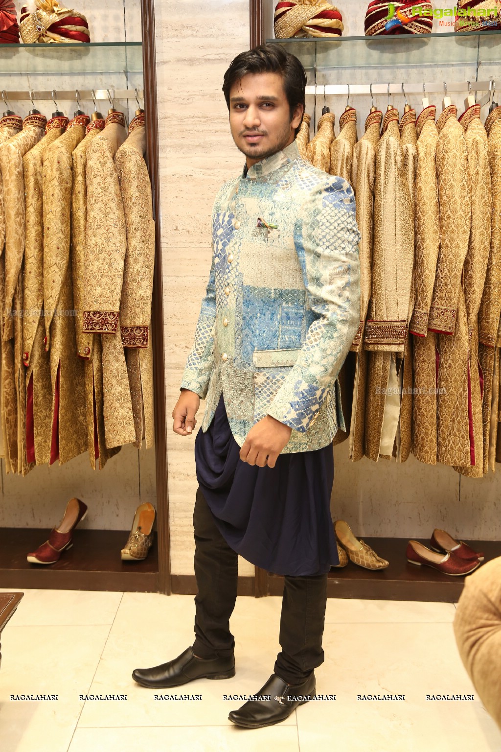 Nikhil inagurates Jahanpanah Secunderabad Store