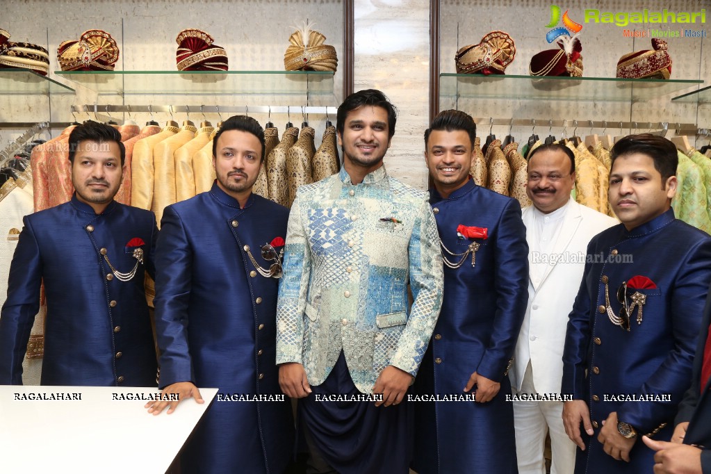 Nikhil inagurates Jahanpanah Secunderabad Store