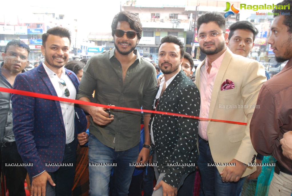 Jahanpanah store launch at Dilsukhnagar by Tollywood actor Sundeep Kishan