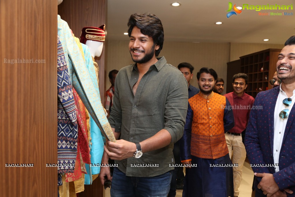 Jahanpanah store launch at Dilsukhnagar by Tollywood actor Sundeep Kishan