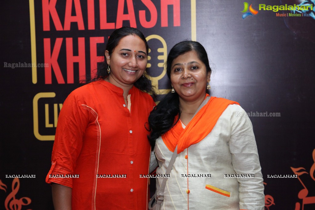 Music Concert by Kailash Kher at Shilpa Kala Vedika