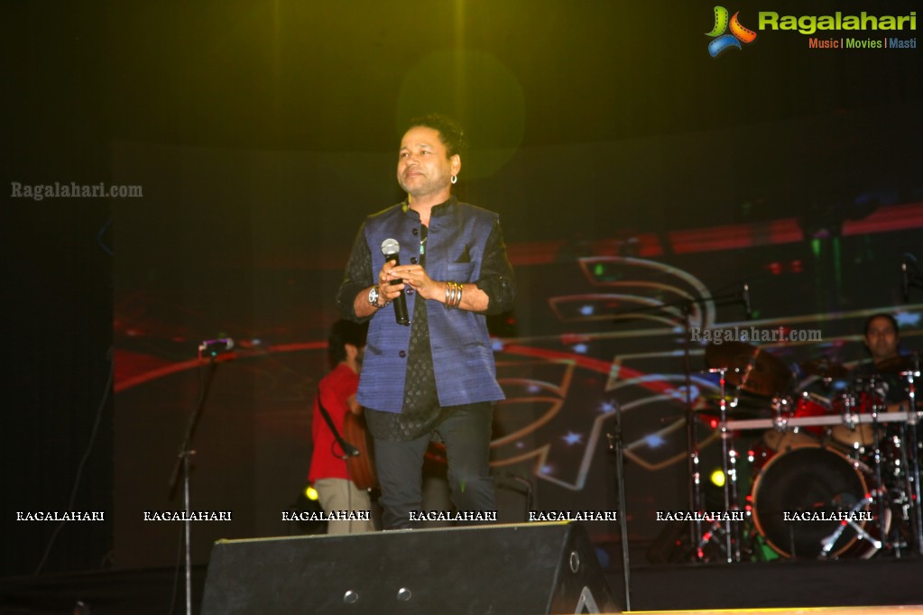 Music Concert by Kailash Kher at Shilpa Kala Vedika