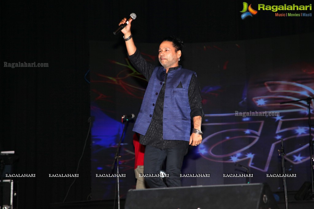 Music Concert by Kailash Kher at Shilpa Kala Vedika