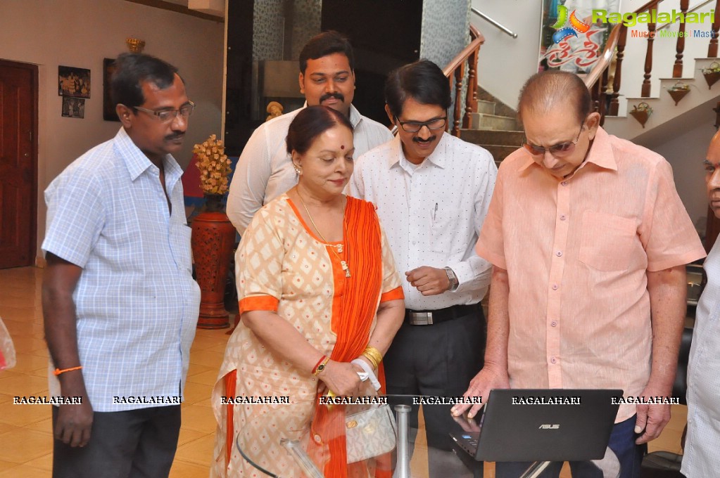 Superstar Krishna launches Ananda Bhavanam Charity Trust, Hyderabad