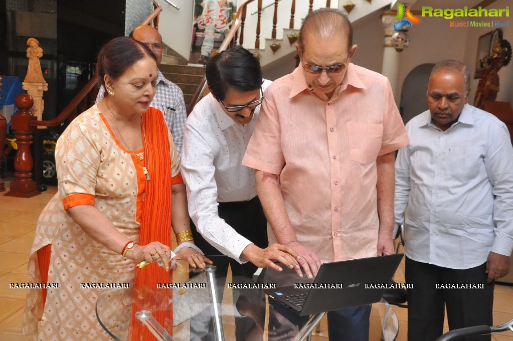 Superstar Krishna launches Ananda Bhavanam Charity Trust, Hyderabad