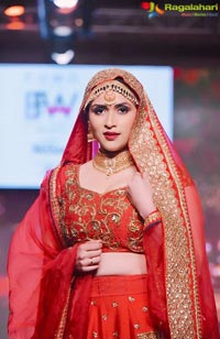 Mannara Chopra Goa Fashion Show